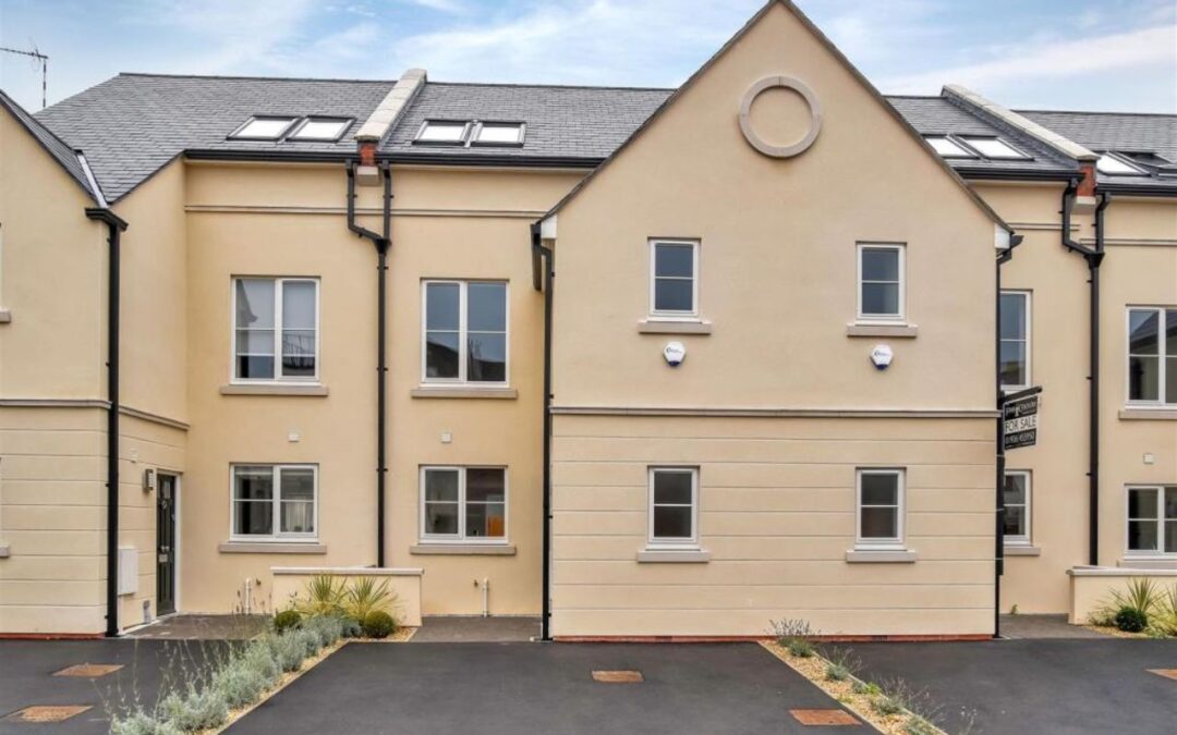 Alveston Place