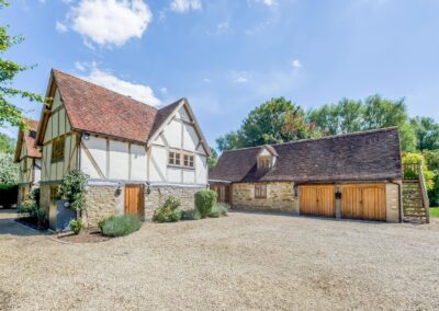 Thrupp Cottages